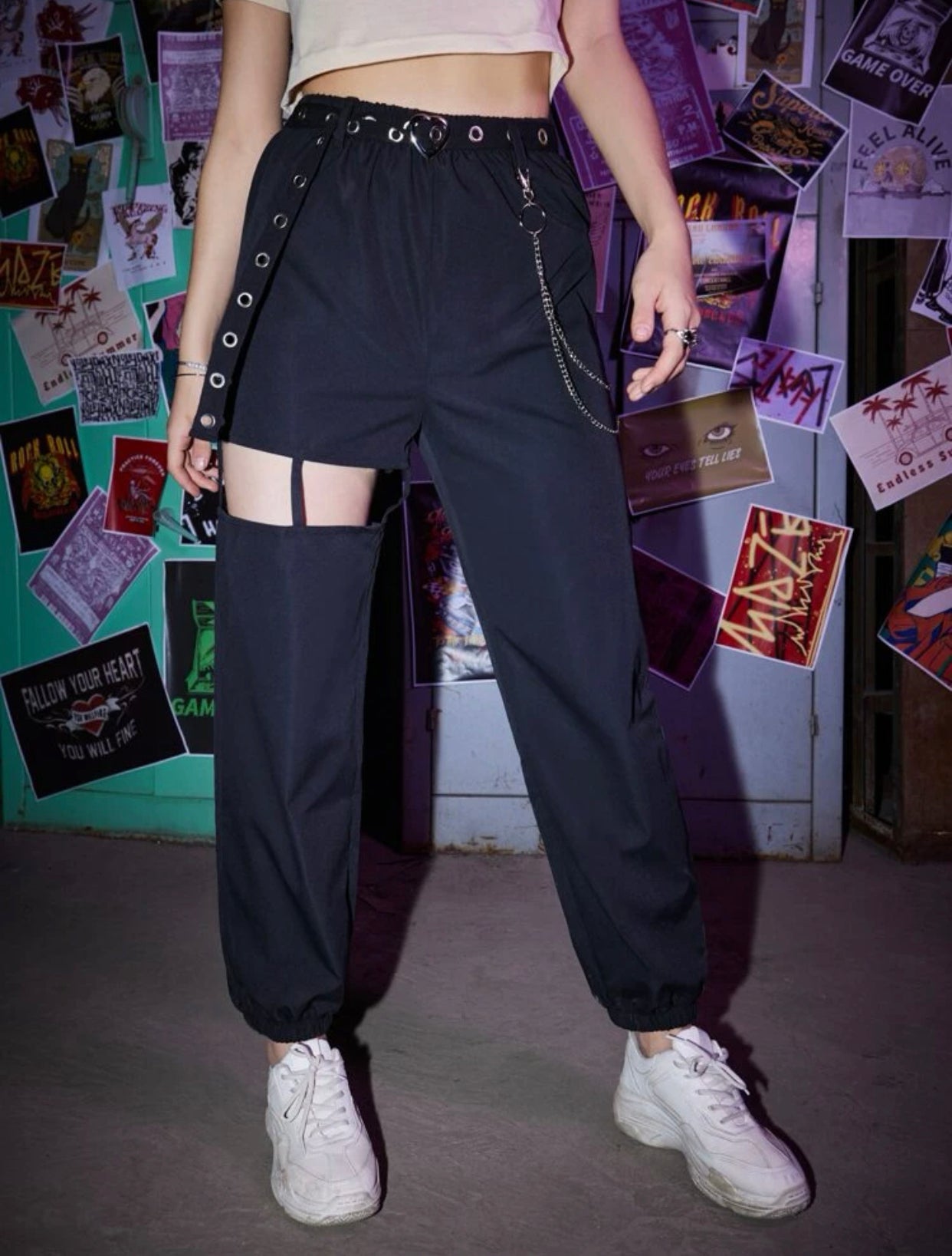 Solid Belted Chain Cut-out Pants