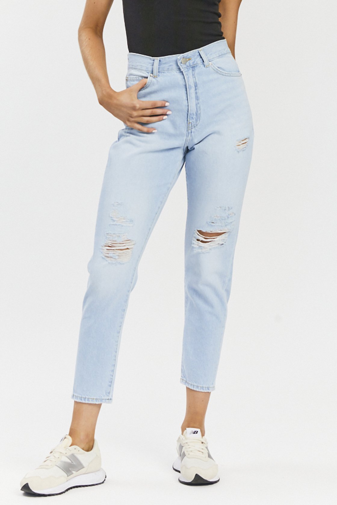 Distressed Mom jeans