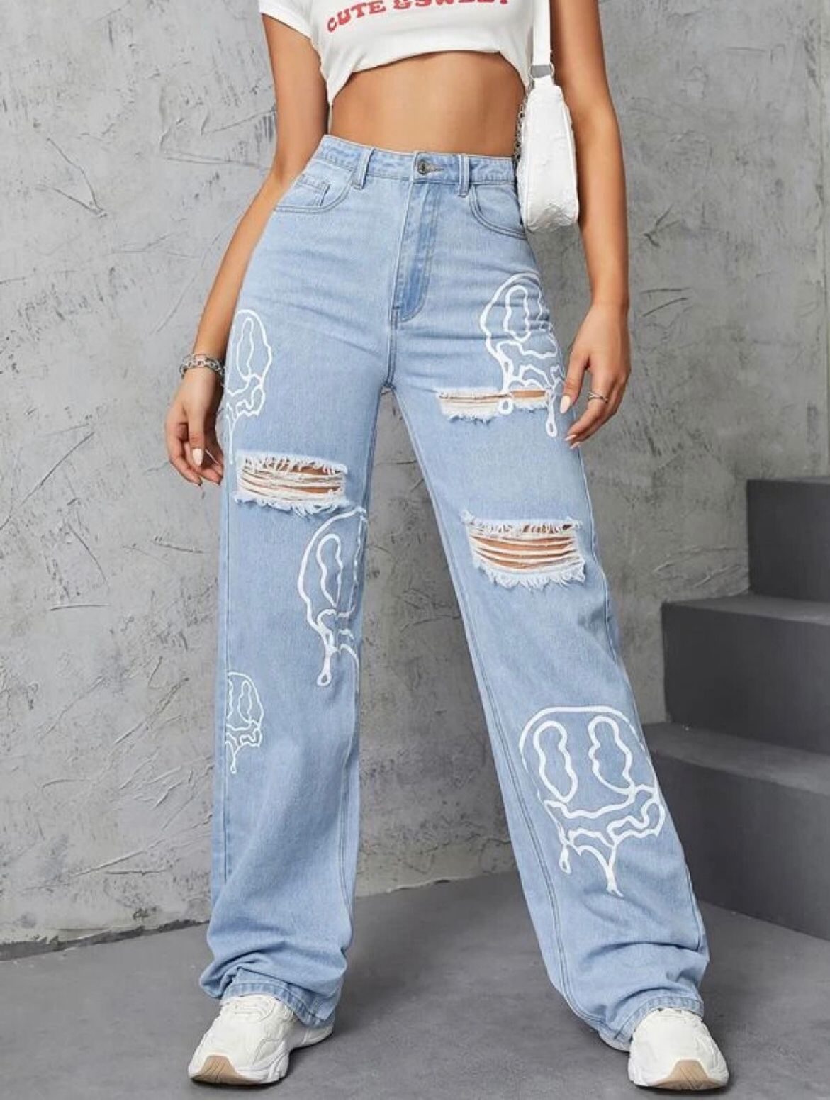 Lite Washed Ripped Wide Graphic Jeans