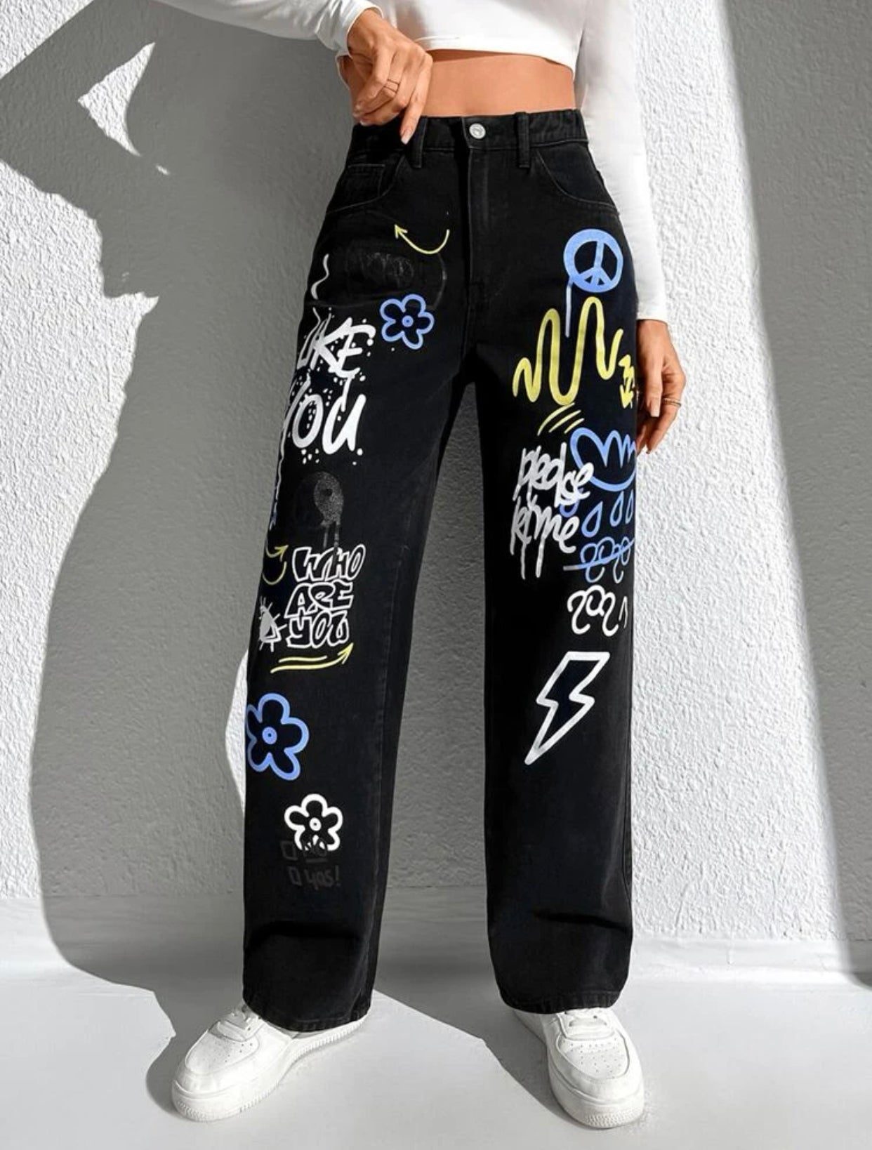 Graphic Printed Jeans